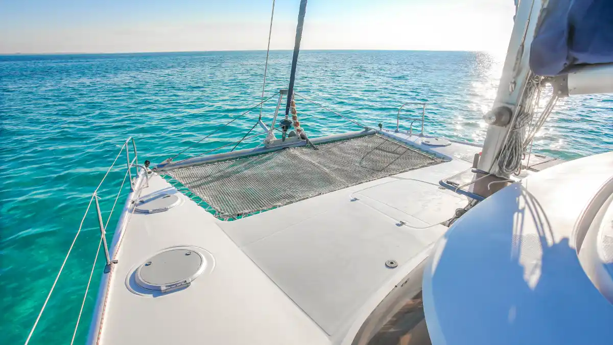 Catamaran Mango