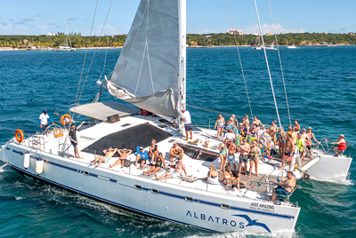 Private Catamaran Charter Cancun Tour