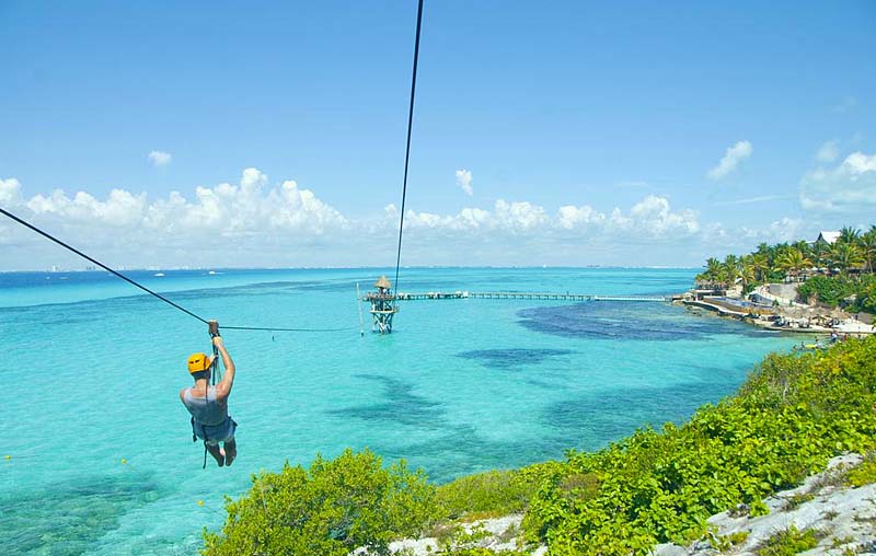 Garrafon Zipline