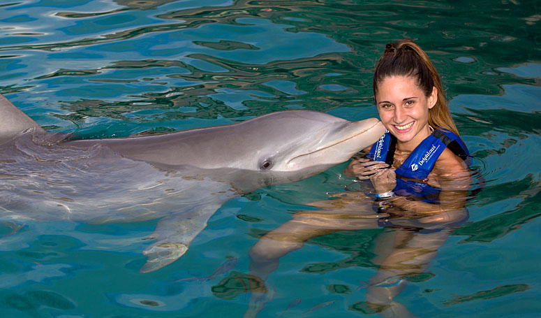 Besos de delfines