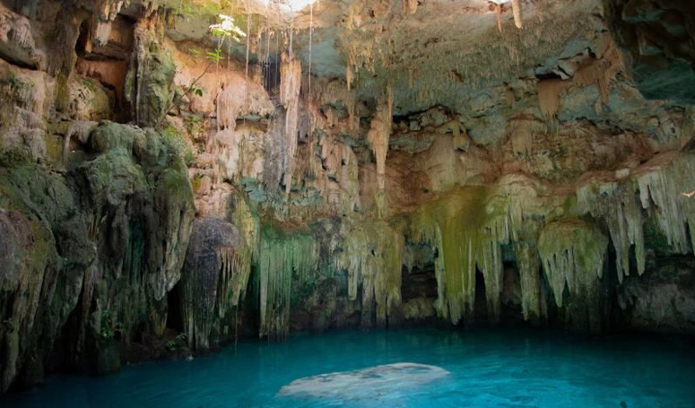 Cenote Tsukan