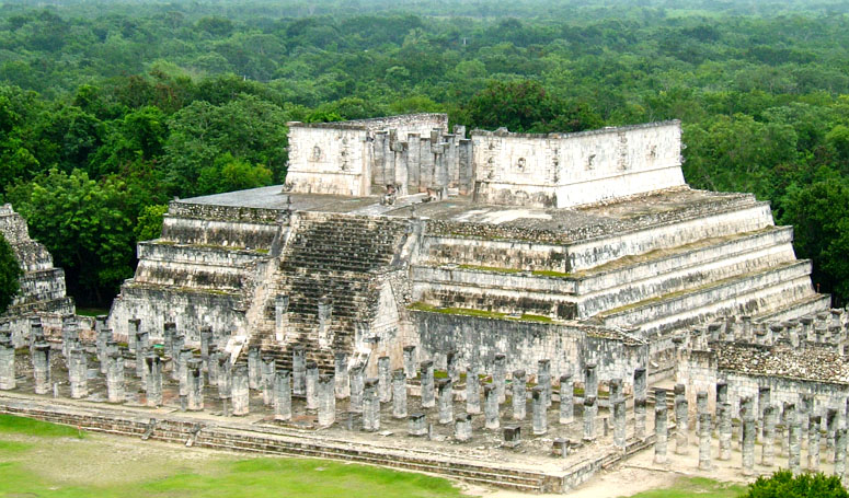 Chichen Itza Temple of Warriors