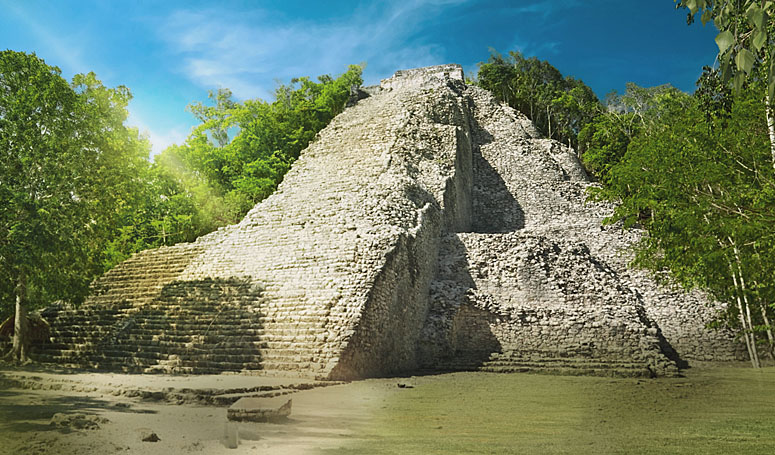 Coba Pyramide