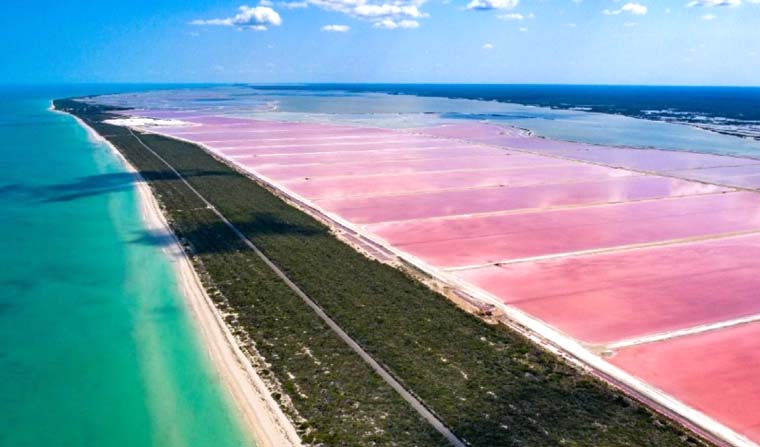 Water colors at Las Coloradas