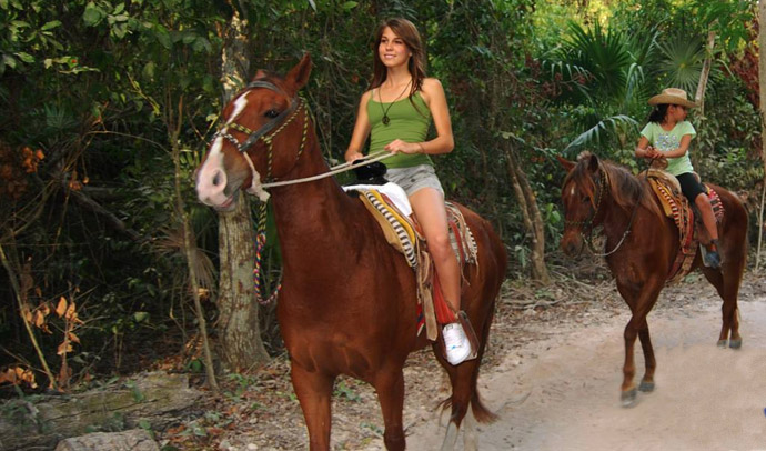 Horse back ridding at Riviera Maya