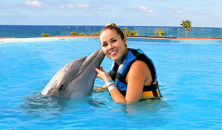 Beso de delfin