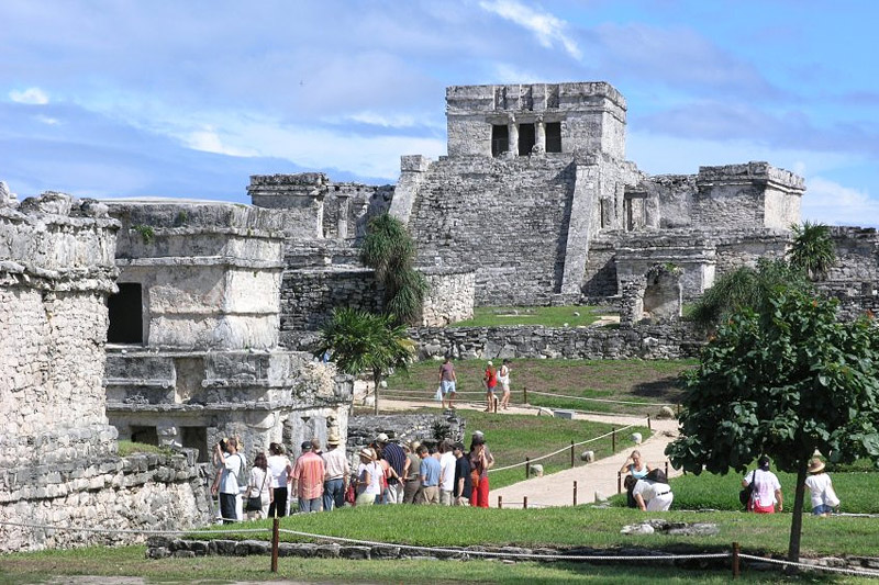 Visiting the Mayan ruins