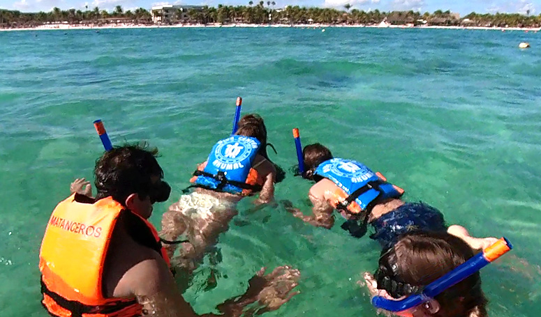 Snorkel near the Akumal beach