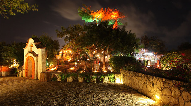 Festiva de vida y muerte en Xcaret